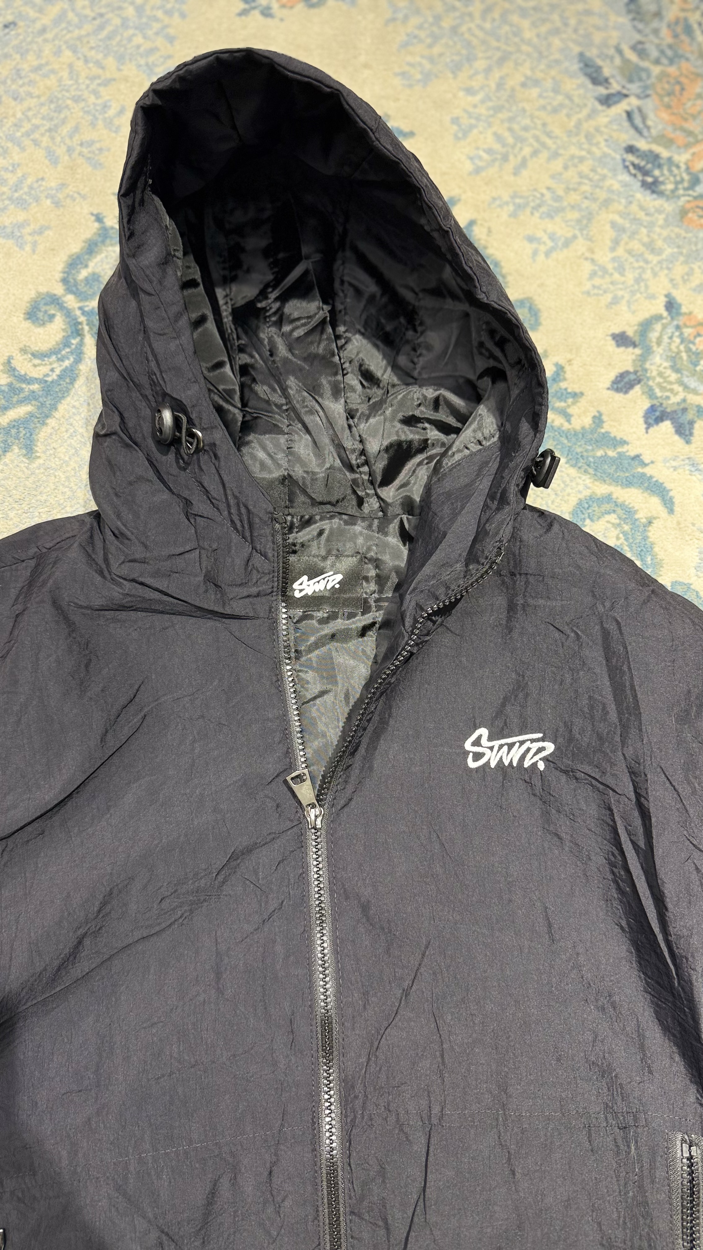 STWD -Wind breaker