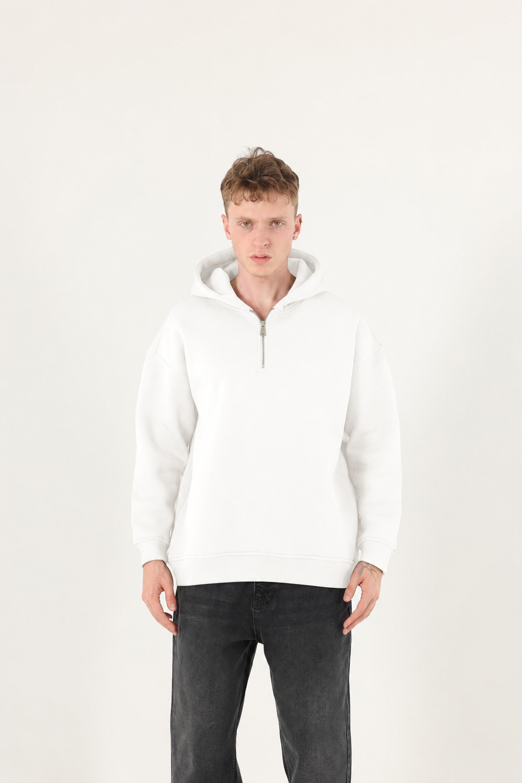 I8-ZipUp-Oversized-White